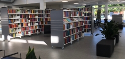 Interiør, nyt bibliotek i Munkebo.